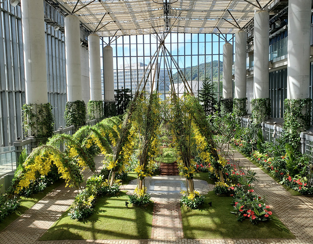 Exhibition Room 5: “Lively Garden”
— Featuring the Garden Castle and Arches! 
