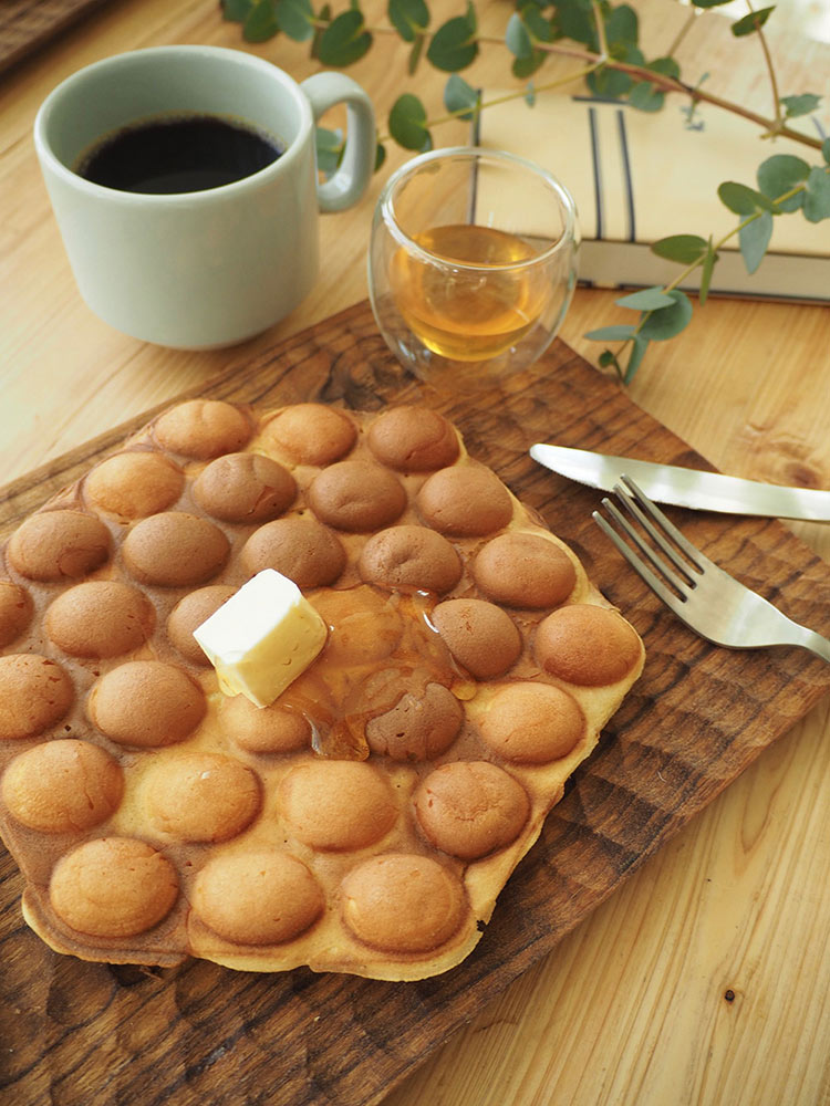 Plain Bubble Waffle (with butter and honey)