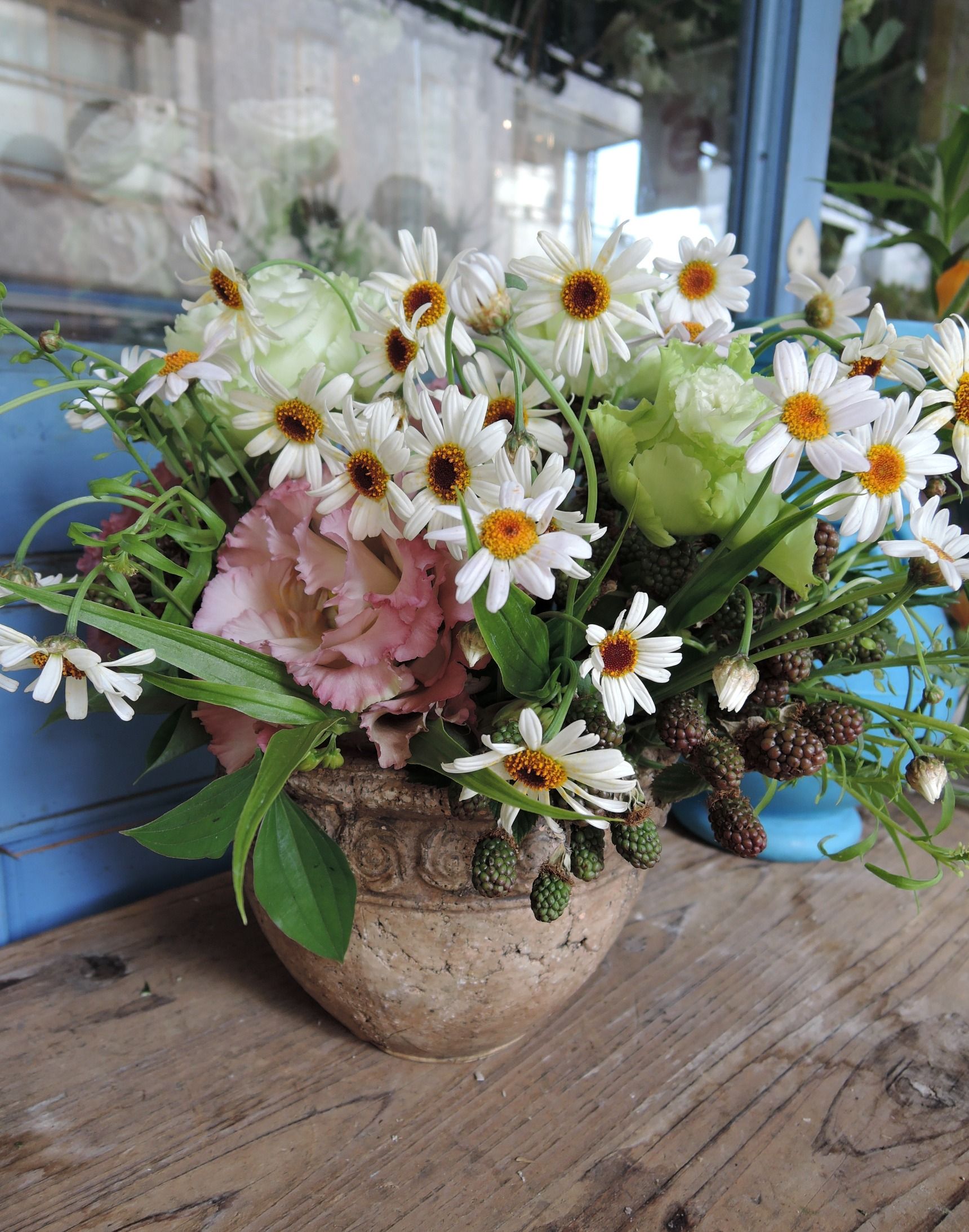 マーガレットのフラワーギフト 選び方とおすすめ10選 Gardenstory ガーデンストーリー マーガレットのフラワーギフト 選び方とおすすめ10選 Gardenstory ガーデンストーリー