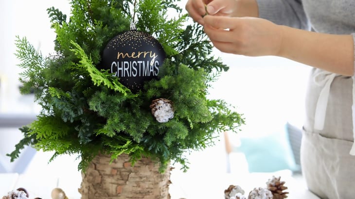 Christmas Crafts コンパクトで飾りやすいテーブルクリスマスツリー Gardenstory ガーデンストーリー