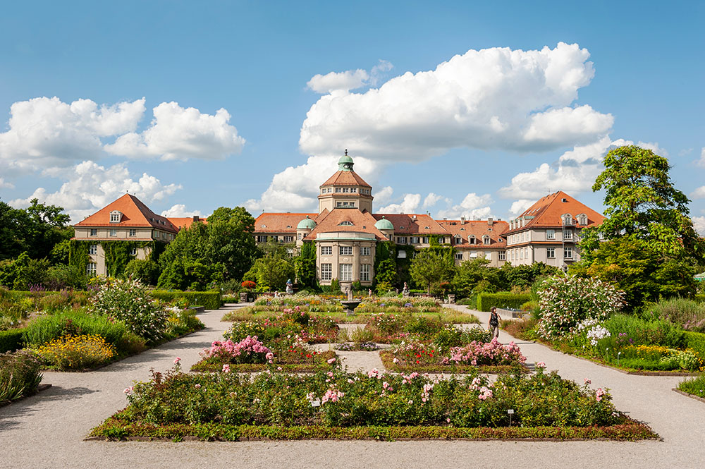 都会に浮かぶ緑の島　ドイツ「ミュンヘン・ニンフェンブルク植物園」