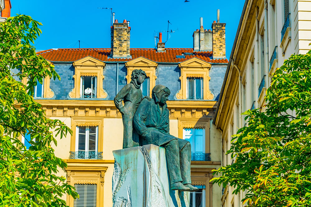 リヨン　サン＝テグジュペリと星の王子さまの像