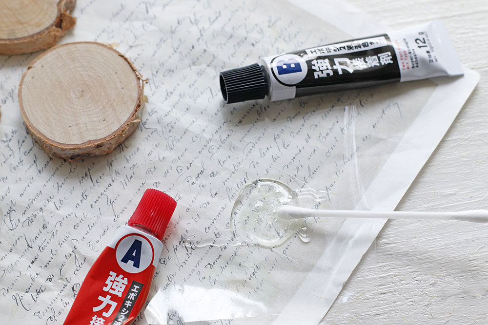 エポキシ接着剤