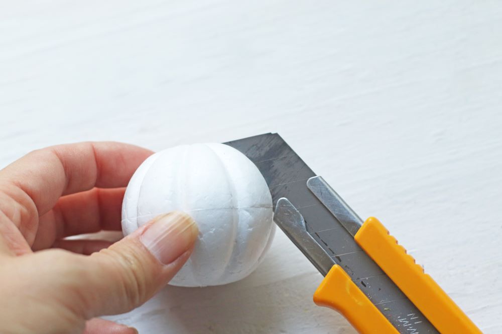 切れ込みを入れる