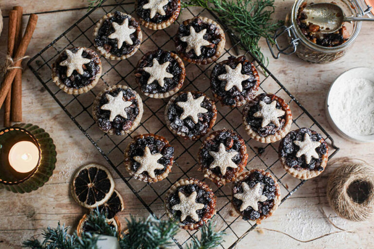 イギリスのクリスマスに「絶対になくてはならない」お菓子! 魅惑のミンスパイの作り方
