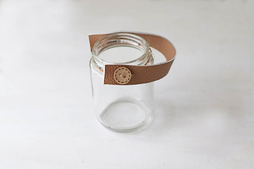 取っ手付きフラワーベース