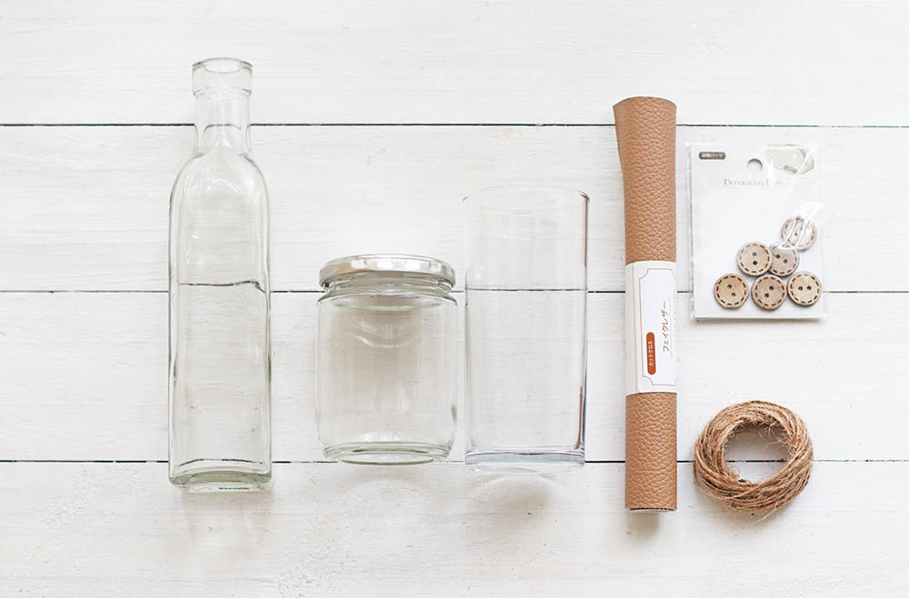 花瓶のフェイクレザーアレンジ材料