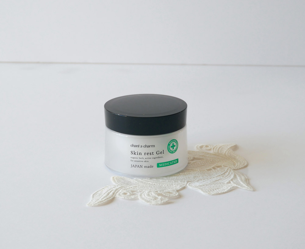 敏感になった肌を休ませ、立て直す薬用オールインワンジェル　チャントアチャーム「薬用スキンレストジェル＜化粧液＞」（医薬部外品）