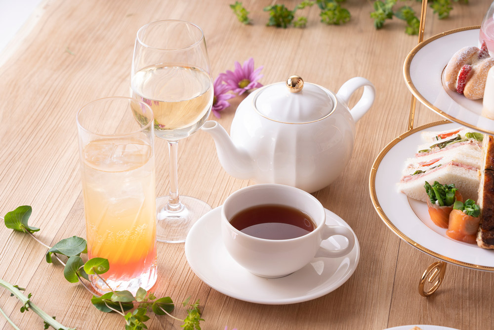 Drink:グラスワインまたはノンアルコールカクテル、コーヒーまたは紅茶(おかわり自由)