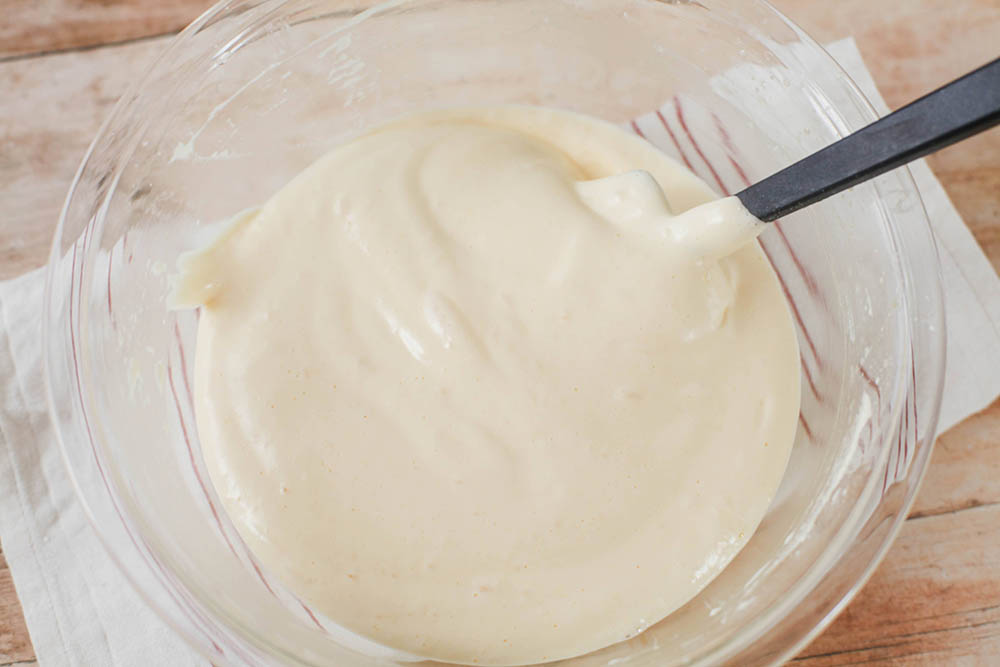 ゴムベラでさっくり混ぜる