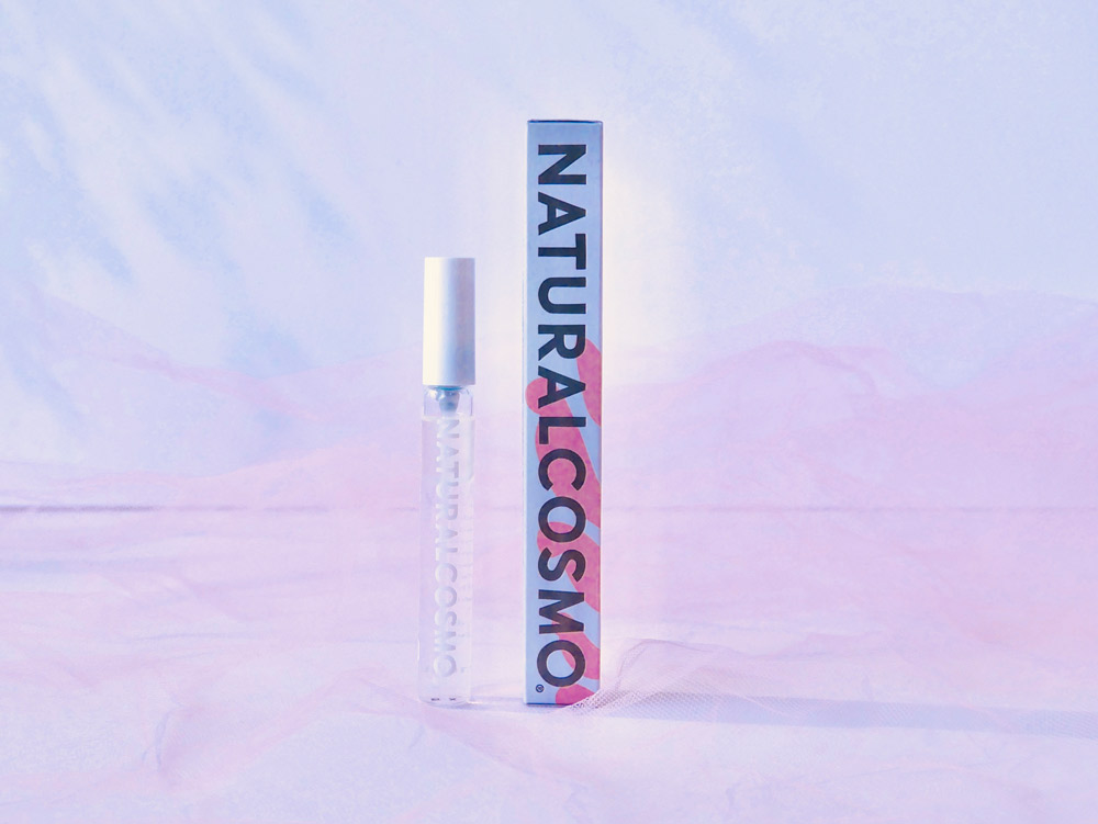 サラサラなのに秒でふわもち手肌に！　ミストでうるおす革新的ハンドケア　ナチュラルコスモ「ハンドクリーミーミスト ダマスクローズ」