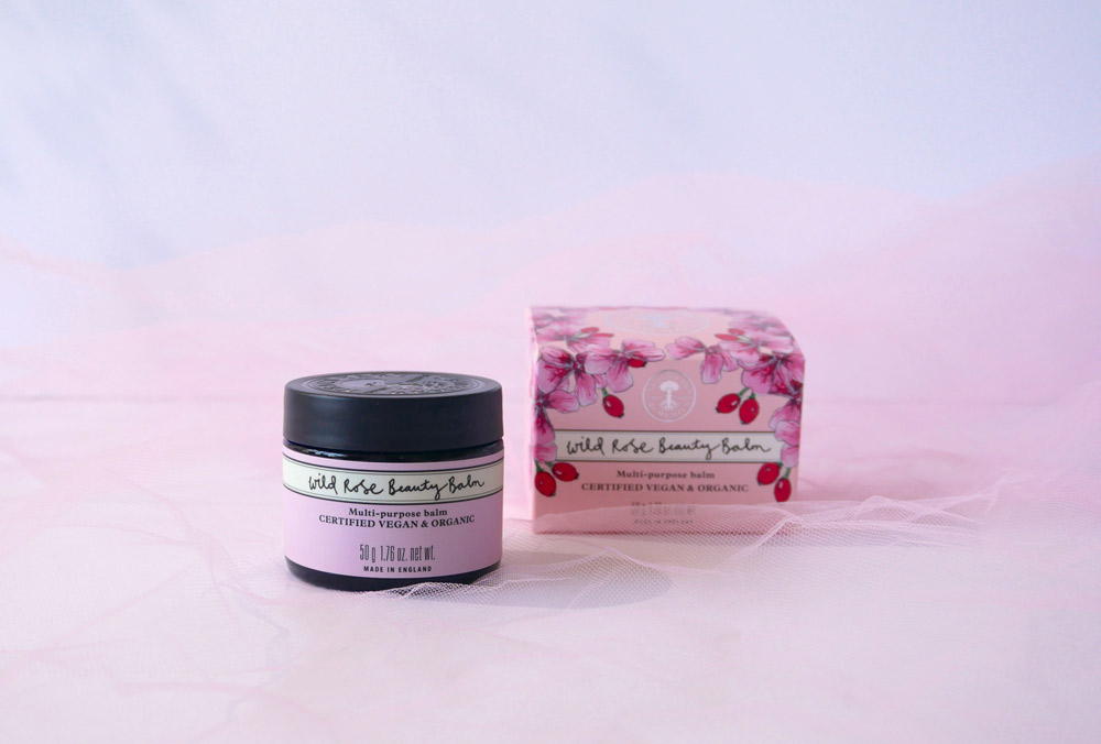 人気No.1バームがサスティナブルなヴィーガン処方に　ニールズヤード レメディーズ「ヴィーガン ワイルドローズ ビューティバーム」