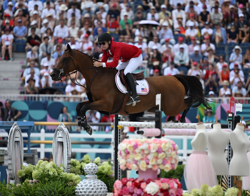 【ヒント1】オリンピックの馬術の競技場にも